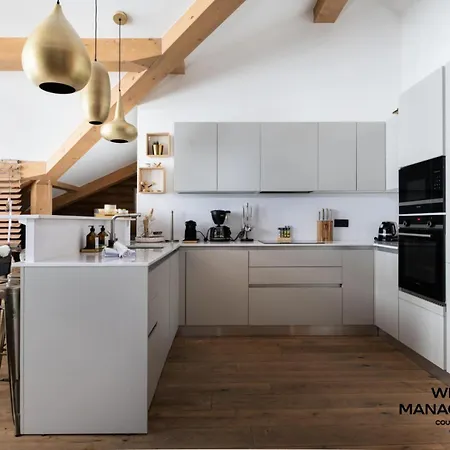 L'ourse Bleue - Penthouse Intimiste Avec Sauna Au Coeur De Moriond Mae-5814 Courchevel