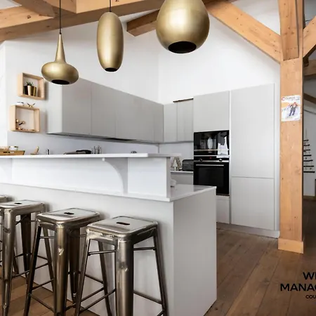 L'ourse Bleue - Penthouse Intimiste Avec Sauna Au Coeur De Moriond Mae-5814 *