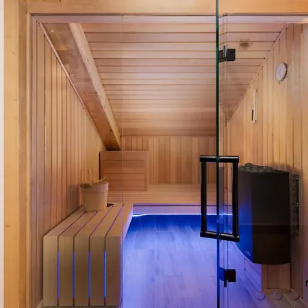 L'ourse Bleue - Penthouse Intimiste Avec Sauna Au Coeur De Moriond Mae-5814 * Куршевель