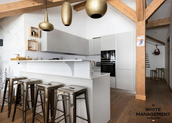 L'ourse Bleue - Penthouse Intimiste Avec Sauna Au Coeur De Moriond Mae-5814 *