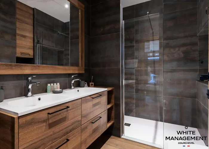 L'ourse Bleue - Penthouse Intimiste Avec Sauna Au Coeur De Moriond Mae-5814 Lejlighed Courchevel