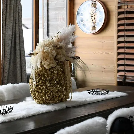 Lägenhet L'ourse Bleue - Penthouse Intimiste Avec Sauna Au Coeur De Moriond Mae-5814 Courchevel